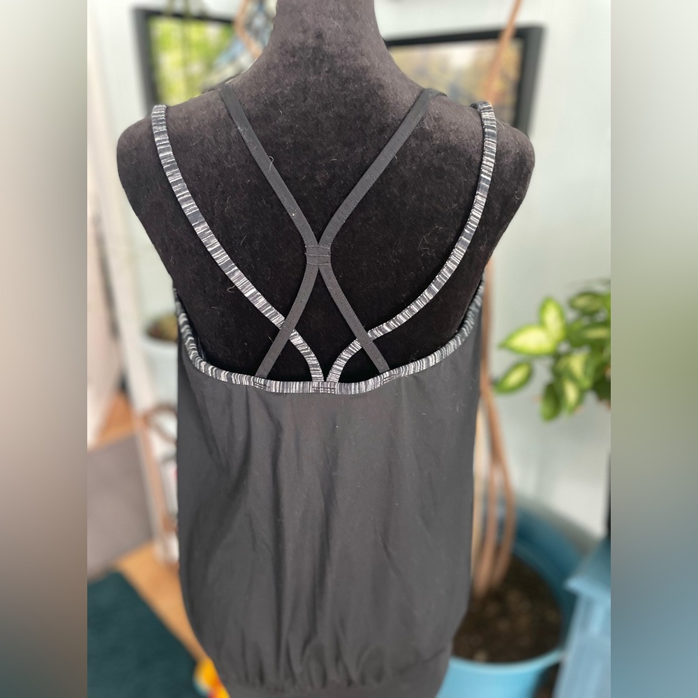 Zella Tank with Attached Sports Bra Size Large